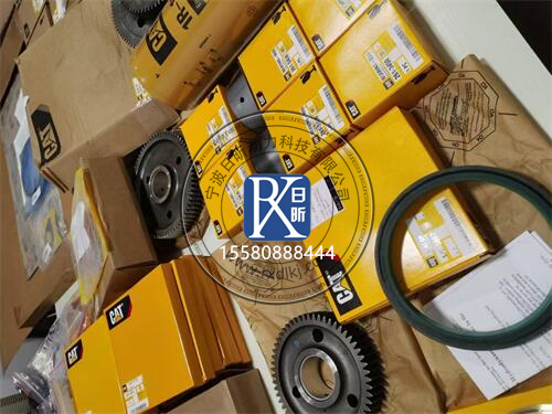 卡特彼勒CATM312挖掘機“心臟”探秘：3054柴油機與珀金斯1104C發(fā)動機的全方位解析