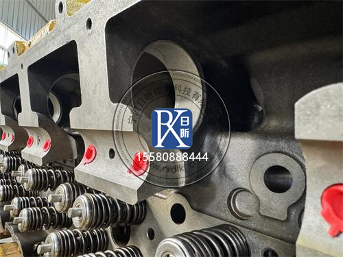 卡特彼勒發(fā)動機(jī)缸蓋的主要功能